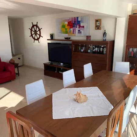 En Primera Linea De Mar, 8 Personas Apartamento *
